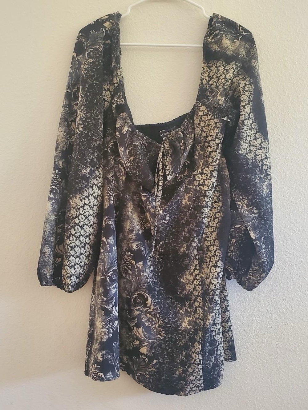 Urban Outfitters Black & Cream Snakeskin Mini Dress with Long Bell Sleeves - Picture 2 of 8